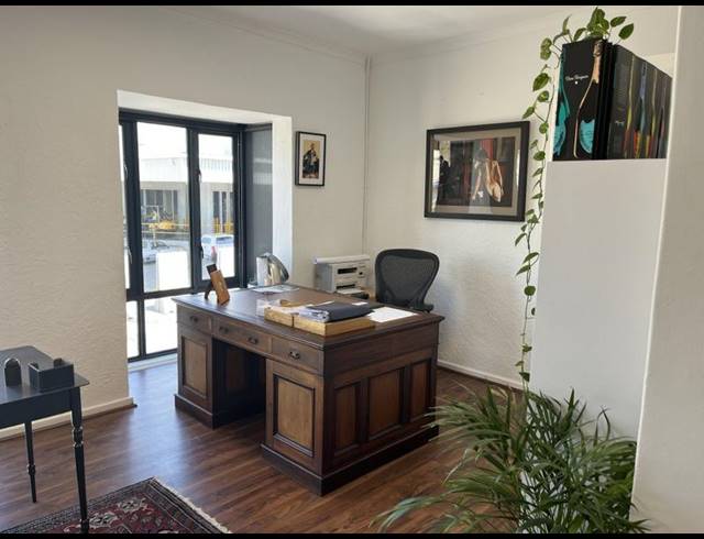 INDUSTRIAL PROPERTY TO RENT IN PAARDEN EILAND